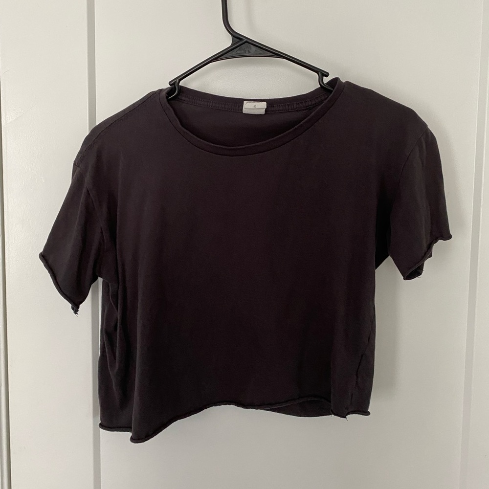 Black boutique crop top